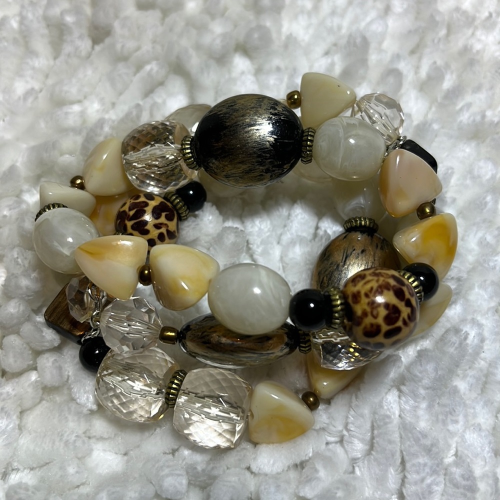 New York & Company Exotic Stretch Bracelet